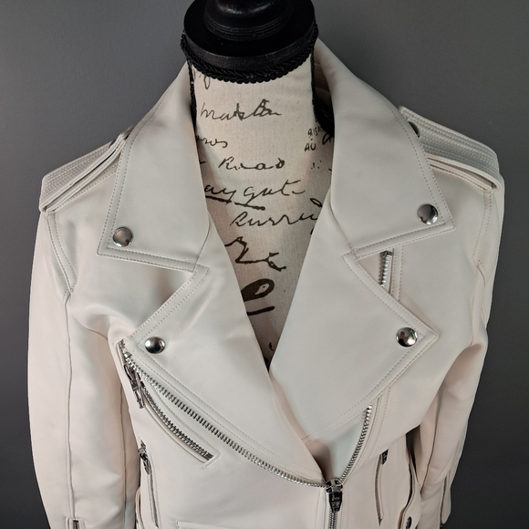 Blank NYC White Vegan Faux Leather Moto Motorcycle Biker Jacket Size XS - Picture 3 of 8